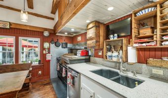 410 Wentworth Rd, Brookfield, NH 03872