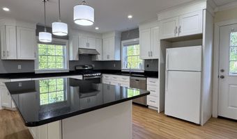 458 Town Hall Rd, Bartlett, NH 03845