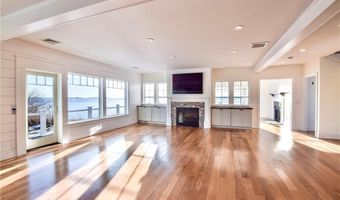 1 Amore Ln, East Greenwich, RI 02818