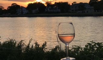 135 Lakeside Ave, Avon By The Sea, NJ 07717