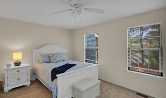 75 Bradford Ct, Aberdeen, NJ 07747