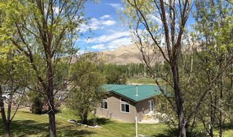 190 Meadow Rd, Challis, ID 83226