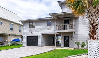 221 Smith St, Atlantic Beach, NC 28512