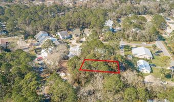 192 Sawyer Ln, Apalachicola, FL 32320
