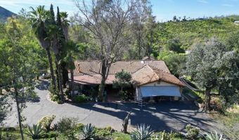 823 Rice Canyon Rd, Fallbrook, CA 92028