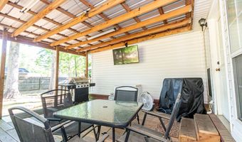 102 Pinehurst Dr, Ashford, AL 36312