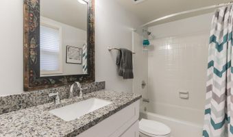 5336 WAPAKONETA Rd, Bethesda, MD 20816