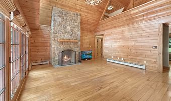 290 Buckley Rd, Colchester, CT 06415