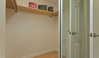 98-607 Kilinoe St 8A2, Aiea, HI 96701
