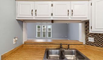 5601 YALE, Bartlett, TN 38134