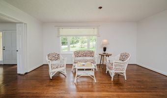 1744 CONSTELLATION Dr, Alpine, AL 35014
