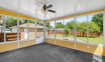 2700 N LILLIAN Ct, Appleton, WI 54911