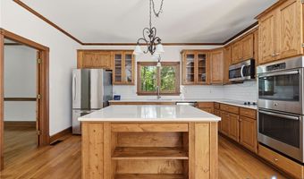 12439 N Oaks Dr, Ashland, VA 23005