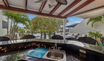 820 SYMPHONY ISLES Blvd, Apollo Beach, FL 33572