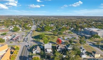 707 S Cherokee Ave, Bartlesville, OK 74003