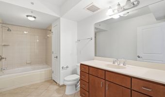 1001 L St NW 211, Washington, DC 20001