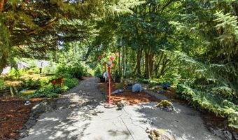1245 LINNWOOD Dr, Albany, OR 97322