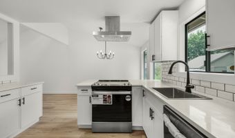 9020 SW 130TH Ave, Beaverton, OR 97008