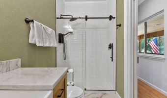 1070 Suzanne Dr, Angels Camp, CA 95222