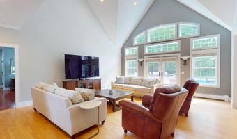67 Joans Hill Rd, Bangor, ME 04401