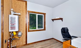 334 Hardy Loop, Bonners Ferry, ID 83805