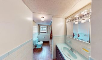 9 Whitaker Ave, East Providence, RI 02916