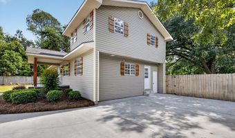 213 N Cleveland Ave, Adel, GA 31620