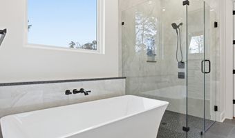 3076 Avilla Manor Trl, Alexander, AR 72002