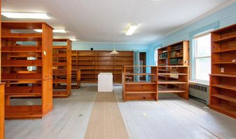 1743 US Route 5 S, Barnet, VT 05821