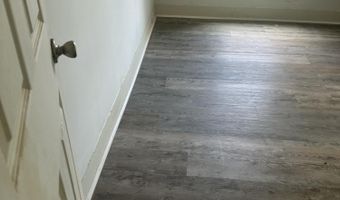 6 Henry St, Amsterdam, NY 12010