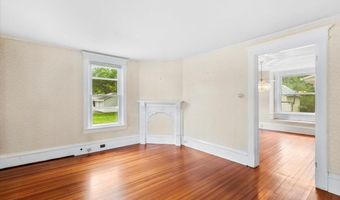 104 Euclid Ave, Altamont, NY 12009