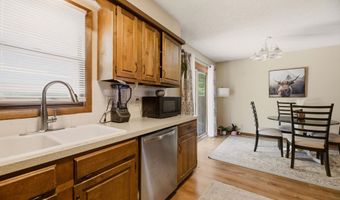 4109 N Danbury St, Bel Aire, KS 67220