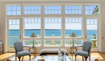 737 Boston Neck Rd, Narragansett, RI 02882