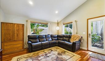 1002 Diamond Dr, Arcata, CA 95521