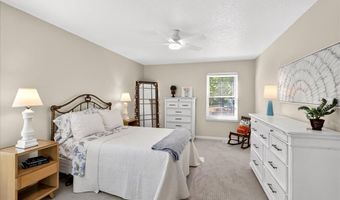 1428 Tahoe Valley Ct, Ballwin, MO 63021