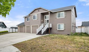 12417 W Pacific Ct, Airway Heights, WA 99001