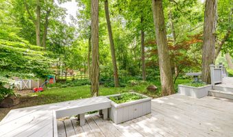 3666 Frederick Dr, Ann Arbor, MI 48105
