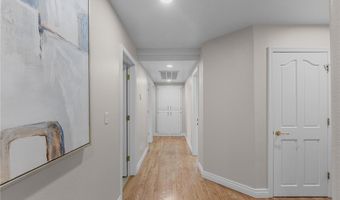 7471 Darby Ave, Las Vegas, NV 89117