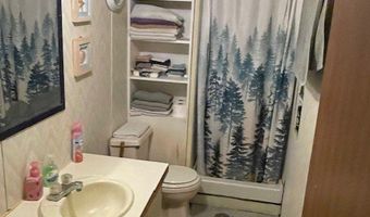 22 Red Oak Cir, Big Sandy, TN 38221