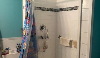 71 Greenhill Rd, Alloway, NJ 07419