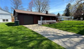 1763 Aberdeen Rd, Madison, OH 44057