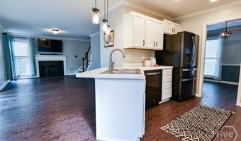 116 Laurel Springs Dr, Athens, GA 30606