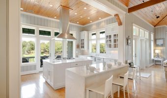 2 Fort Holmes Trl, Bald Head Island, NC 28461