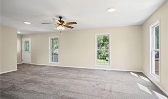 717 S 5th St, Atchison, KS 66002