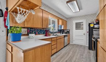 415 Sunset Dr, Arco, ID 83213