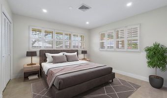 362 Yorktowne Cir, Atlantis, FL 33462