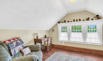 654 Main St, Antioch, IL 60002