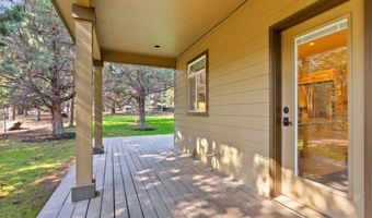 3025 NW Fairway Heights Dr, Bend, OR 97703