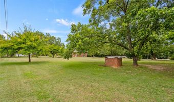 223 Lakewood Ln, Anderson, SC 29625