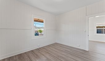 99-42 Kauhale St, Aiea, HI 96701
